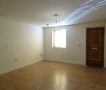 1 Bed Apartment - Photo 1