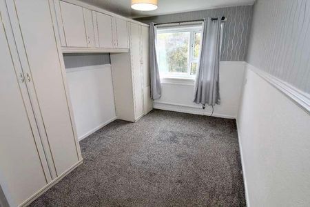 Corn Mill Close, Rochdale, OL12 - Photo 5