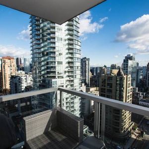 1 Bed / 1 Bath - Yaletown - Photo 2