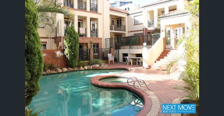 Superb Apartment in Prime Location - Photo 5