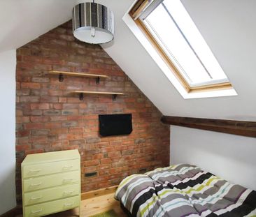 2 bedroom apartment to rent - Photo 4