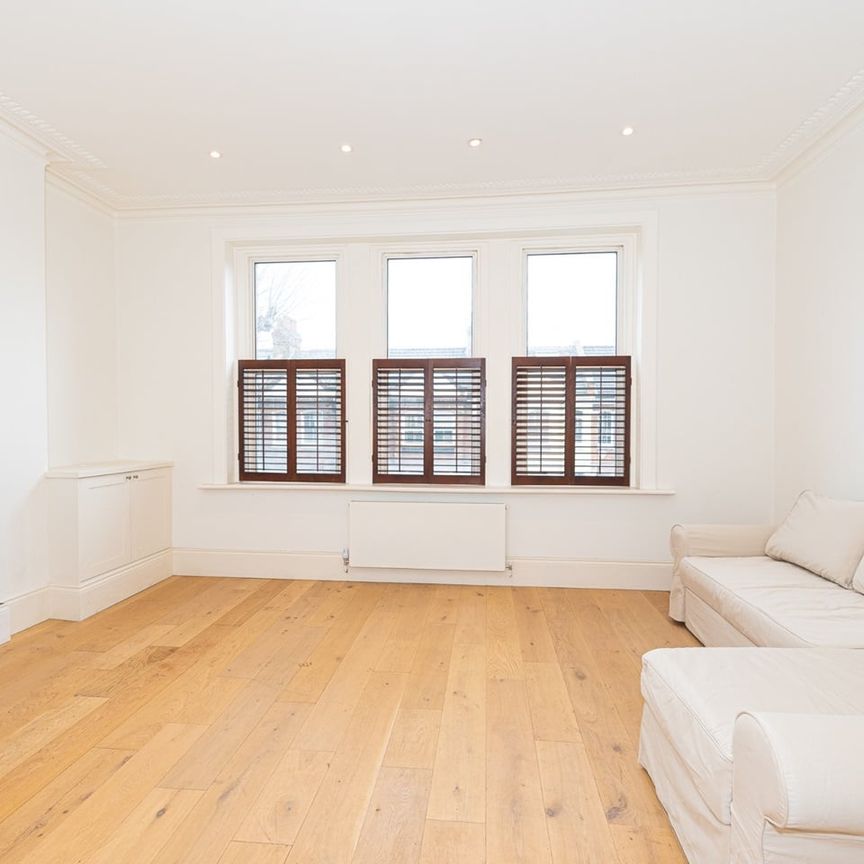 1 Bed Flat, Wandsworth Bridge Road, SW6 - Photo 1