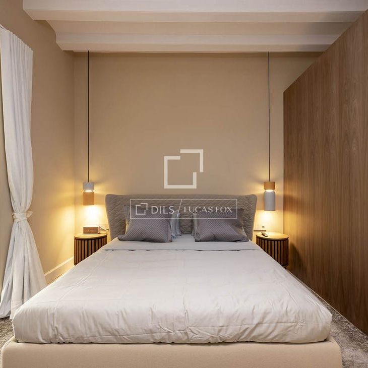 Barcelona, Catalonia 08009 - Foto 1