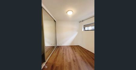 🌟 Luxury 2-Bedroom 2-Bathroom Fully Furnished Apartment in the Heart of Zetland! CONFIRM THE LEASE TERM IN ADVANCE! - Photo 3