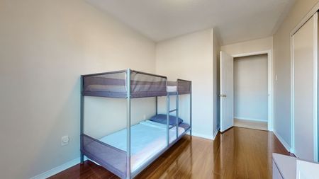 For Lease - 4975 Southampton Drive Unit# 148, Mississauga, Ontario - Photo 4