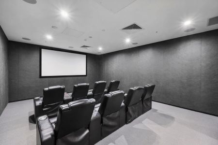 Modern luxury in the heart of Preston - Photo 5