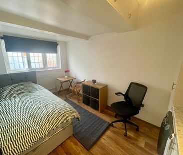 Studio Flat, Corringway, W5 - Photo 2