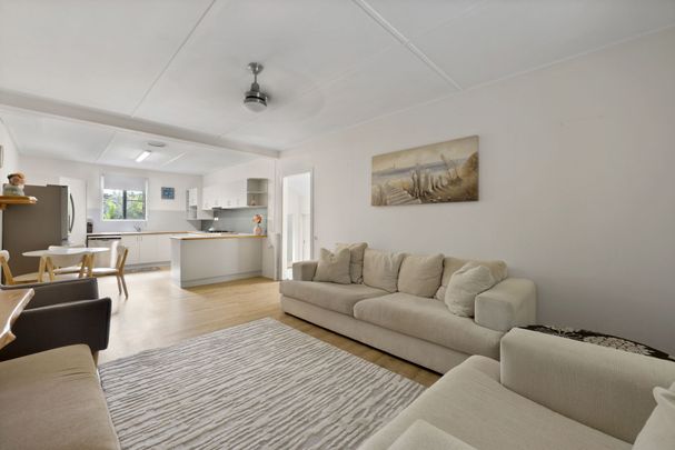 Resort-Style Living with Pool Pavilion & Separate Man Cave (Ac + Bathroom) - Photo 1