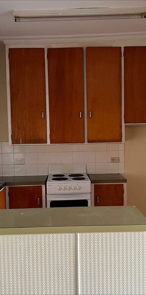 One Bedroom Unit In Ideal Location - Photo 1