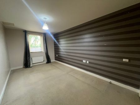 Brecon House, Taywood Road, Northolt, UB5 6GU - Photo 3