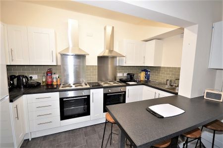 12, Thompson Road, Ecclesall, Sheffield S11 8RB - Photo 4