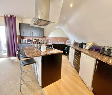 2 bedroom flat to rent - Photo 5