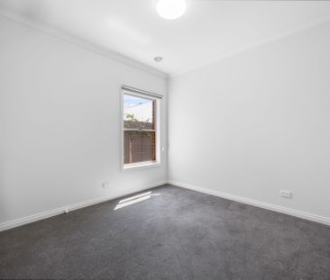 400A Gregory Street, Soldiers Hill - Photo 3