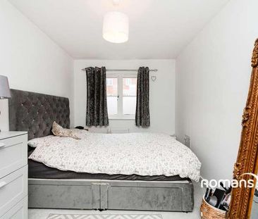 Tanner Street, Wellesley, Aldershot, Hampshire, GU11 - Photo 4