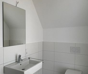 Großzügige 2 Zimmer Mietwohnung mit Loggia in der Gütersloher Innenstadt - Photo 6