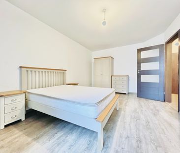 2 Bed Flat, Brixton Hill, SW2 - Photo 2