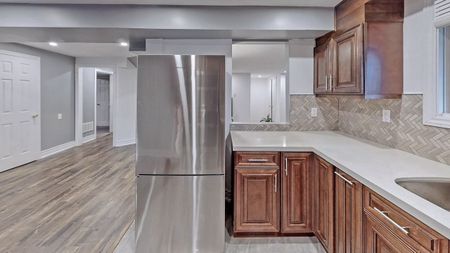 For Lease - 32 Westmoreland Court, Markham, Ontario - Photo 5