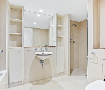 302/1A CLEMENT PLACE, Rushcutters Bay NSW 2011 - Apartment For Rent... - Photo 2