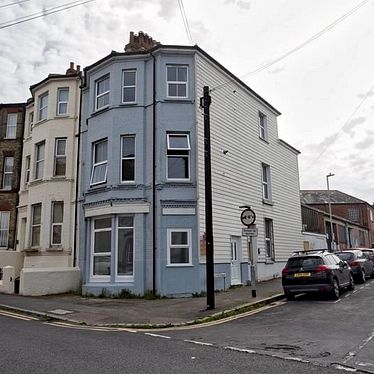 Dover Road, Folkestone, CT20 1LA, Kent - Photo 4