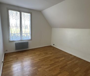 Location Maison 8 pièces 182m² GIF SUR YVETTE 91190 - Photo 3
