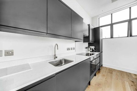 High Road, Finchley, N12 - Photo 4