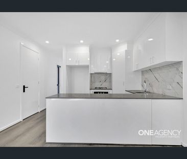 Charming & Low-Maintenance Living in Prime Werribee Location - Photo 3