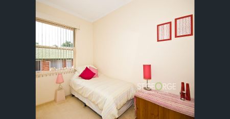 Stylish and Ultra Convenient - Photo 4