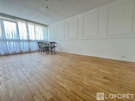 Apartment - Photo 2