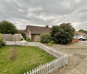 Howard Avenue, CORBY - Photo 1