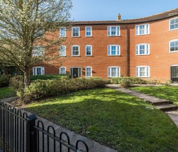 Station Road West, Canterbury, CT2 8SE, Kent - Photo 2