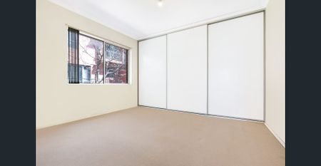 Tucked Away in a Quiet Beachside Pocket - Photo 3