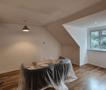 Tynemouth Road, London, SE18 - Photo 2