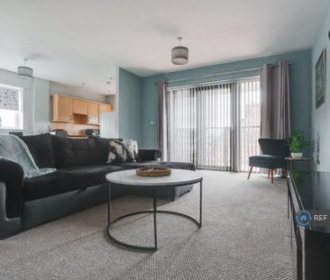 2 bedroom flat to rent - Photo 4