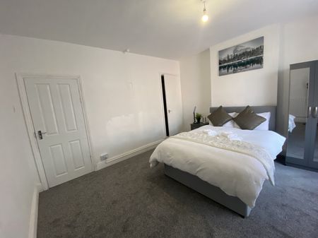 3 bedroom house to rent - Photo 3