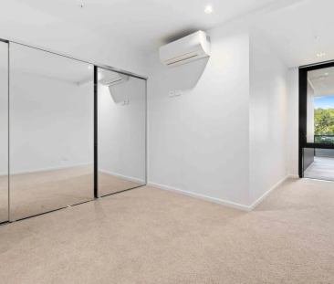 Elevated Living in Wynnum - Photo 2