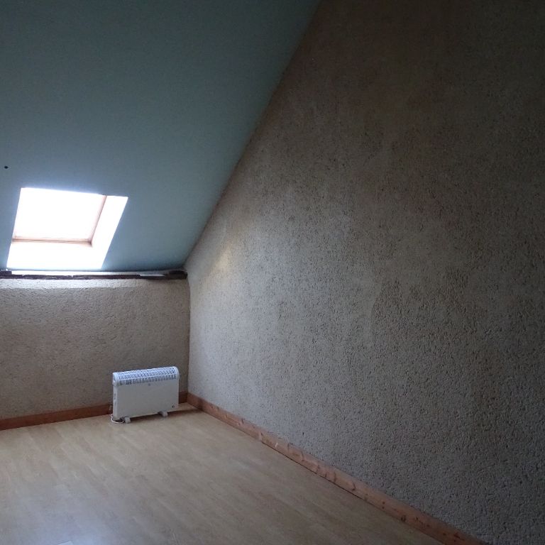 Location Maison 4 pièces 86m² COMBOURG 35270 - Photo 1