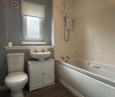 Craigendmuir Street, Glasgow, Riddrie, G33 1LG - Photo 2