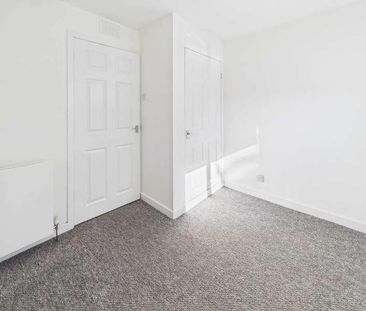 Buchan Green, Calderwood, East Kilbride, G74 - Photo 2