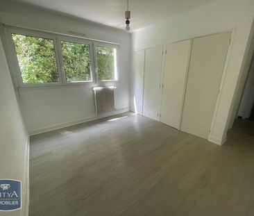 Location Appartement 4 pièces 70m² POMPEY 54340 - Photo 2