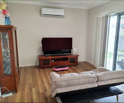 Double Bed in Co-Living House - Photo 1