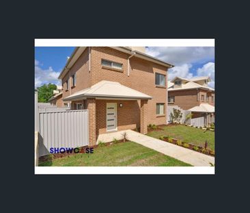 Ultra Convenient Location & Stylish Townhouse! - Photo 3