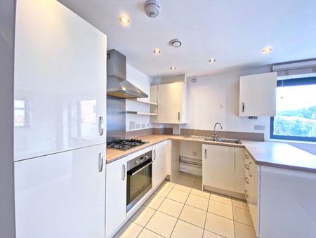 Walnut Tree Close, Guildford, Surrey, GU1 - Photo 5
