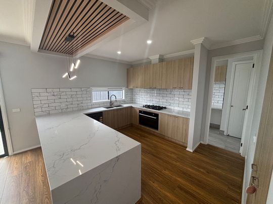 Lush Family Home In Sought After Location - Photo 1