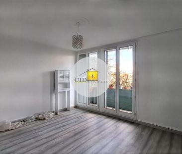 Location Appartement 4 pièces 70m² ST PRIEST 69800 - Photo 2