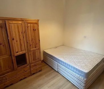 Great Apartment, 8a Westminster Street, Botanic Area ~ Behind Queen... - Photo 4