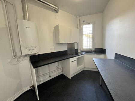 Location Appartement 3 pièces 71m² ENGHIEN LES BAINS 95880 - Photo 4