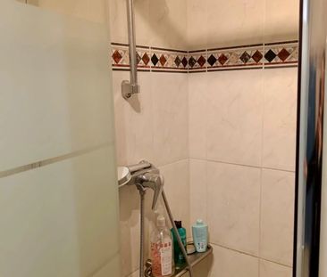 Location Appartement 2 pièces 49m² NICE 06100 - Photo 5