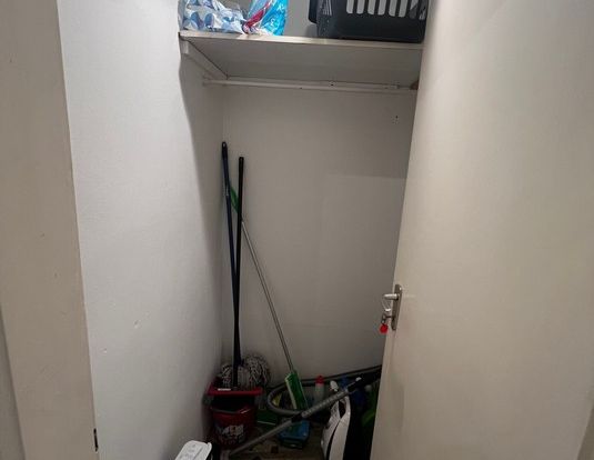 Großzügig geschníttene Wohnung mit Garten in ruhiger Toplage - Foto 1