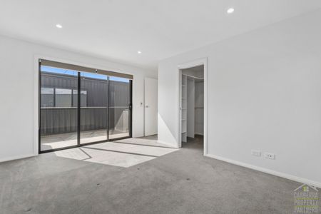 14/2 Berrigan Crescent, O'Connor ACT 2602 - Townhouse For Rent | Domain - Photo 2