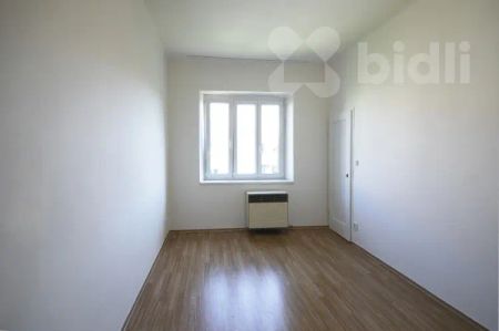 k pronájmu byt 2+1 Nad Studánkou 13, Praha Nusle - Photo 2